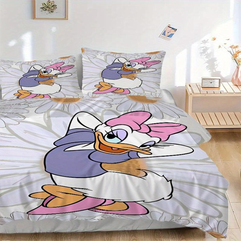 

3pcs Daisy Duck Floral Print Cover Set Ultra Soft, Breathable, and Comfortable Bedding with Stylish Design for Bedroom and Guest Room Decor 135x200cm