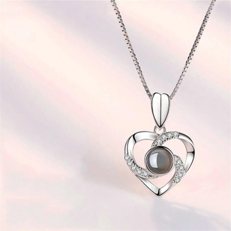 Love Heart Projection Necklace 100 Languages I Love You Pendant Jewelry for Girlfriend Couple Romantic Fashion Accessories Gifts