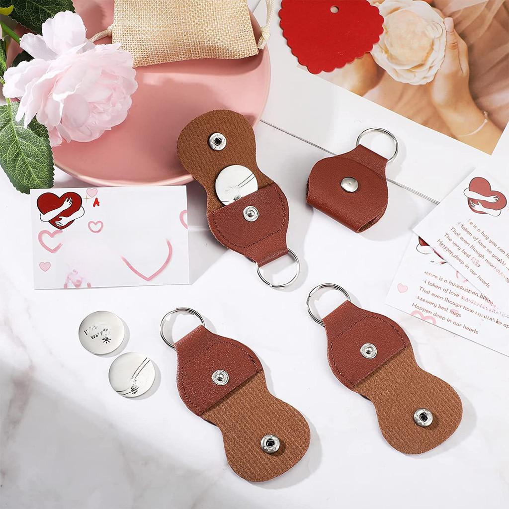 Eleganter brauner PU-Leder-Schlüsselanhänger mit inspirierendem graviertem Anhänger für aufmerksame Geschenke