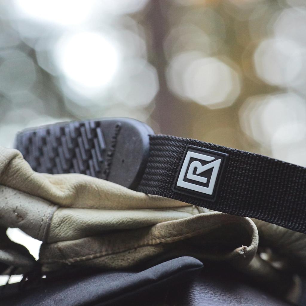 BLACKRAPID CrossShot Breeze Camera Strap for SLR 020599 Cameras, Ambidextrous, Black,