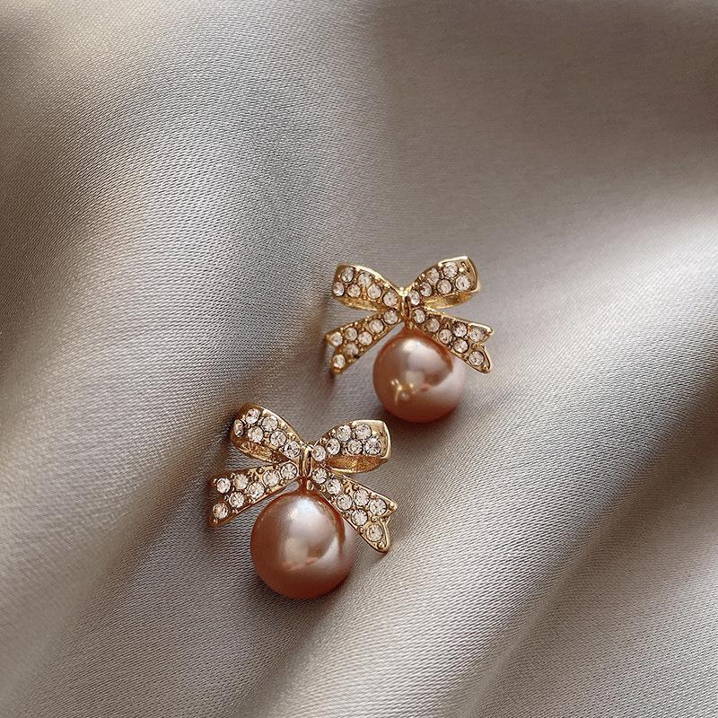 Korean Bow-Knot Pearl Earrings: Niche, Luxurious High-End Design