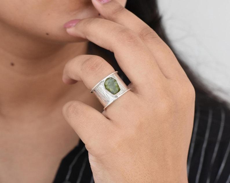 Solid 925 Sterling Silver Raw Peridot Gemstone Handmade Boho Designer Dainty Ring Women Jewelry