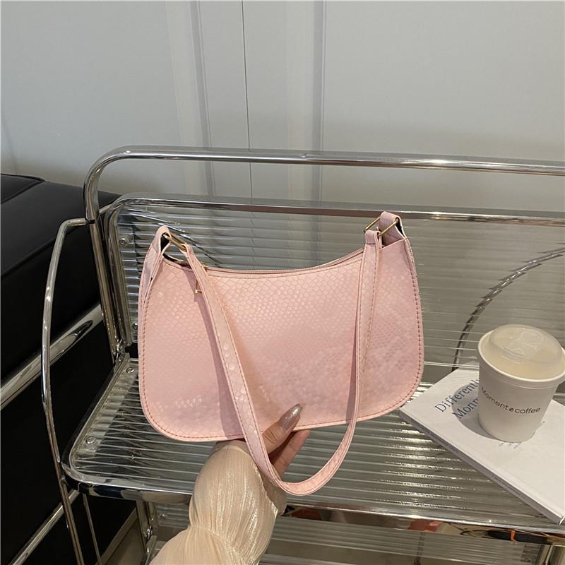 This year's popular bag women's 2025 new trendy fashion Korean version portable small square bag foreign gas snake pattern shoulder armpit bag