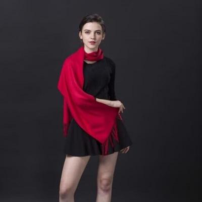 Αξεσουάρ – Κασκόλ και μαντήλια