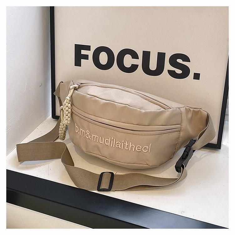 Stylish And Versatile Men's Casual Waist Bag Ideal For Outdoor Activities And Travel