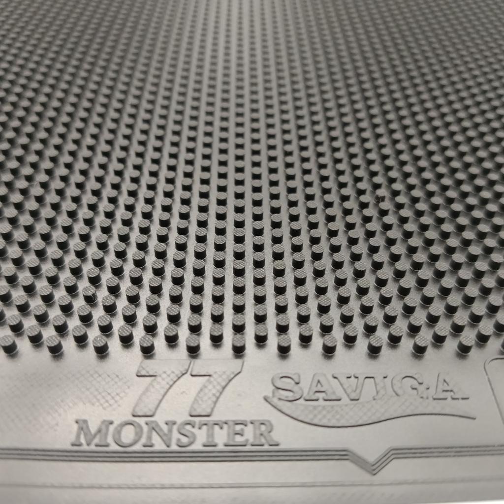 SAVIGA-77 Monster OX Potah na stolní tenis Dlouhá životnost Dlouhé hroty pro optimální výkon Vysoká kvalita Profesionální