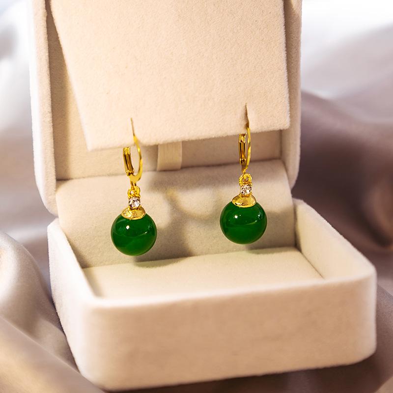 Retro Grüne Achat Perlen Ohrklemmen: Nischen-Literarische Ohrringe für Frauen