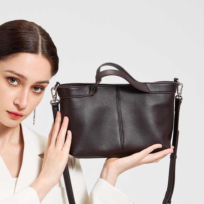 New Women's fashi Genuine Leather Tote Handbag Female luxury designer Real Leather Crossbody Shoulder Bags Retro Underarm bag