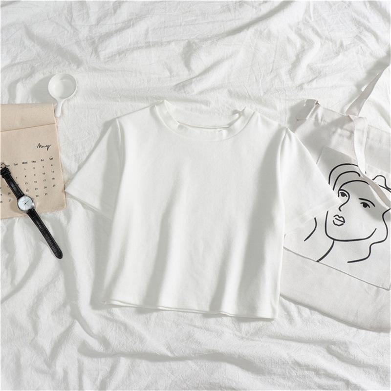 Women's Solid Color Crop Top - Slim Fit, Short-Sleeved, High Waist, Trendy Design.