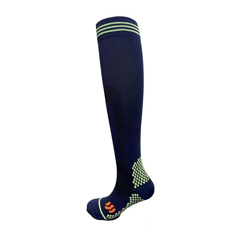 Unisex Sports Compression Socks for Running and Fitness - Mid-Calf Style Inspired by Liu Genghong
