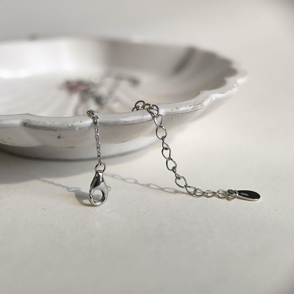 Colier din argint cu fianite, email, greutatea produsului 2,13 gr (60002241)