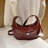Large Capacity Vintage Shoulder Bag Korean Fashion Solid All-match Crossbody Bag Women's  New Oil Wax Leather Underarm Bag