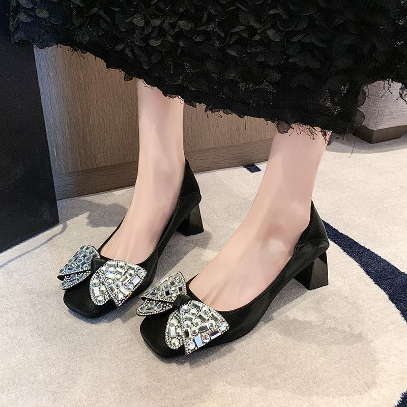 Summer new British style round head rhinestone bow fashion light mouth thick heel fashion single shoes
