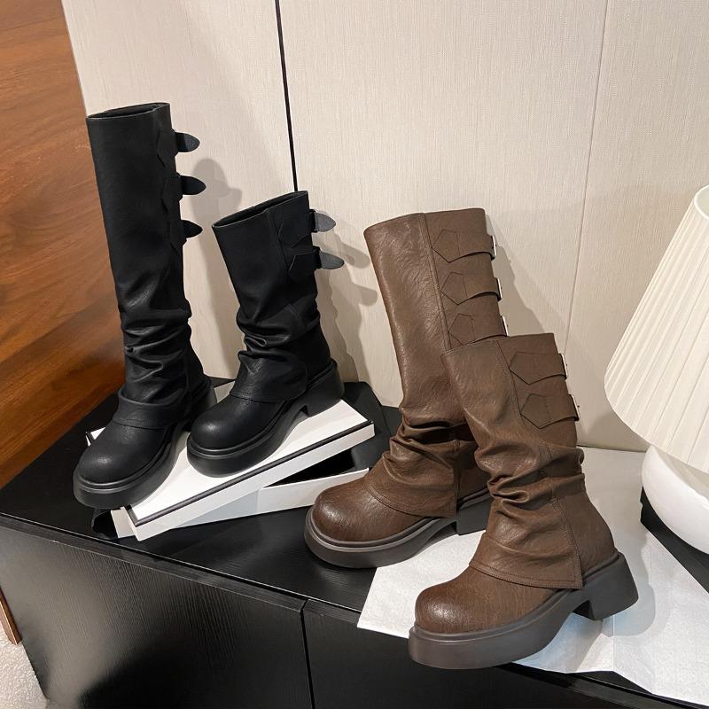 Pants, boots are wrinkled, but knee boots, thick-soled boots, women's tall boots are piled up, and the thick soles of the long boots are increased