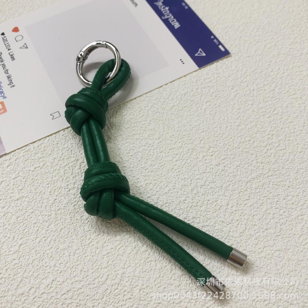 New DIY Leather Keychain Pendant Niche Simple Candy Color Leather Rope Woven Bag Pendant Is Versatile and Casual