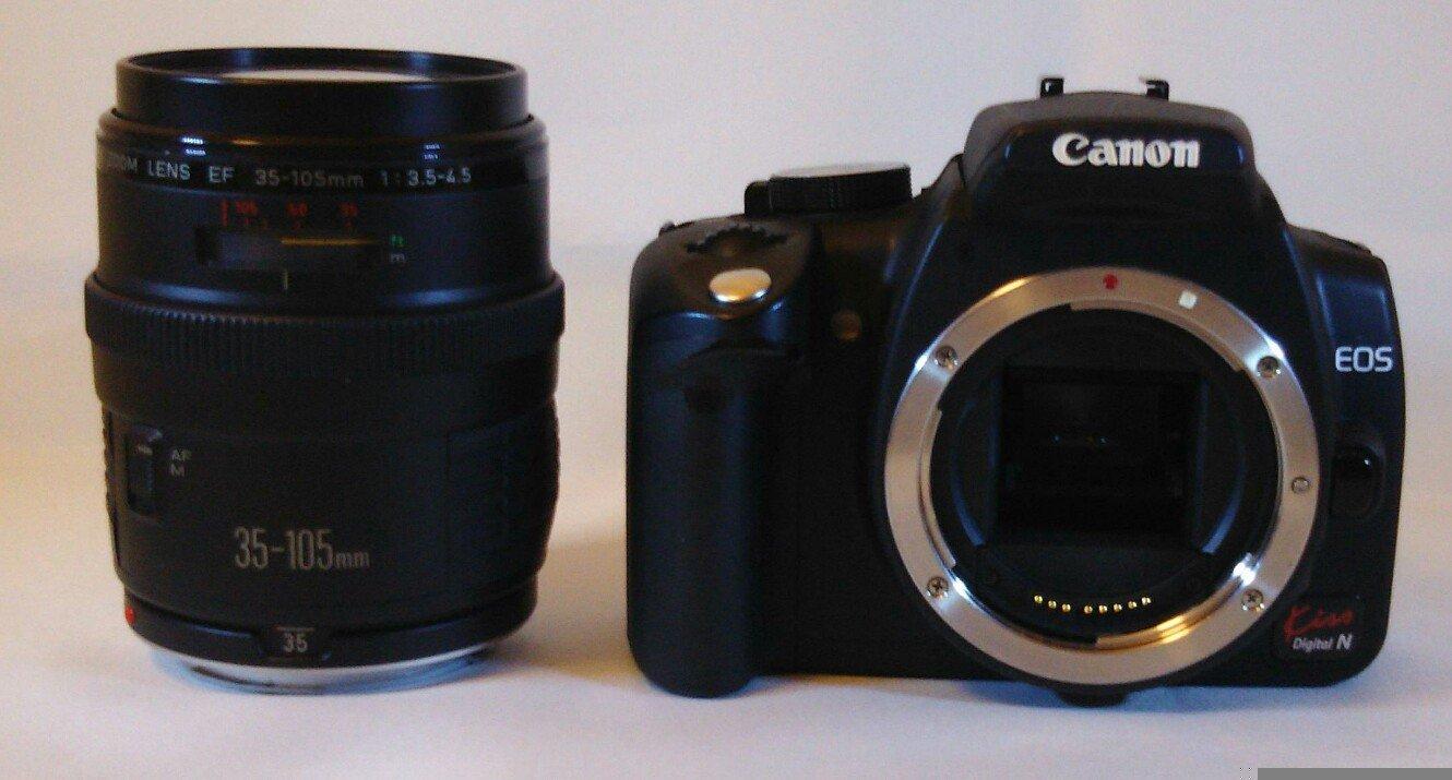 

Комплект Canon EOS KISS Digital N Black Body USM EF-S 18-55 чорний