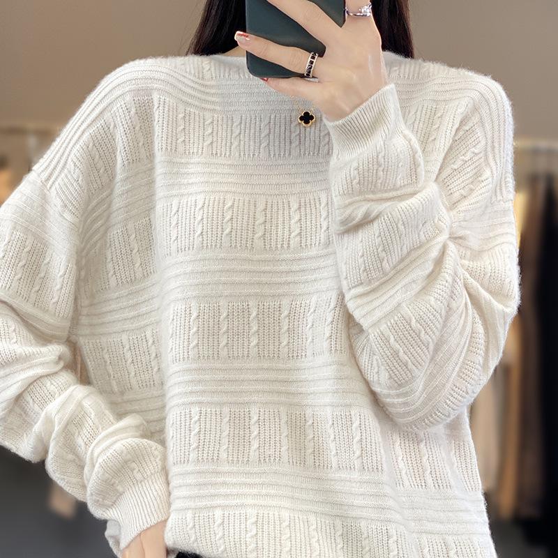 Women's Winter Wool Cashmere Sweater: Loose, Round Neck Pullover in Solid Colors
