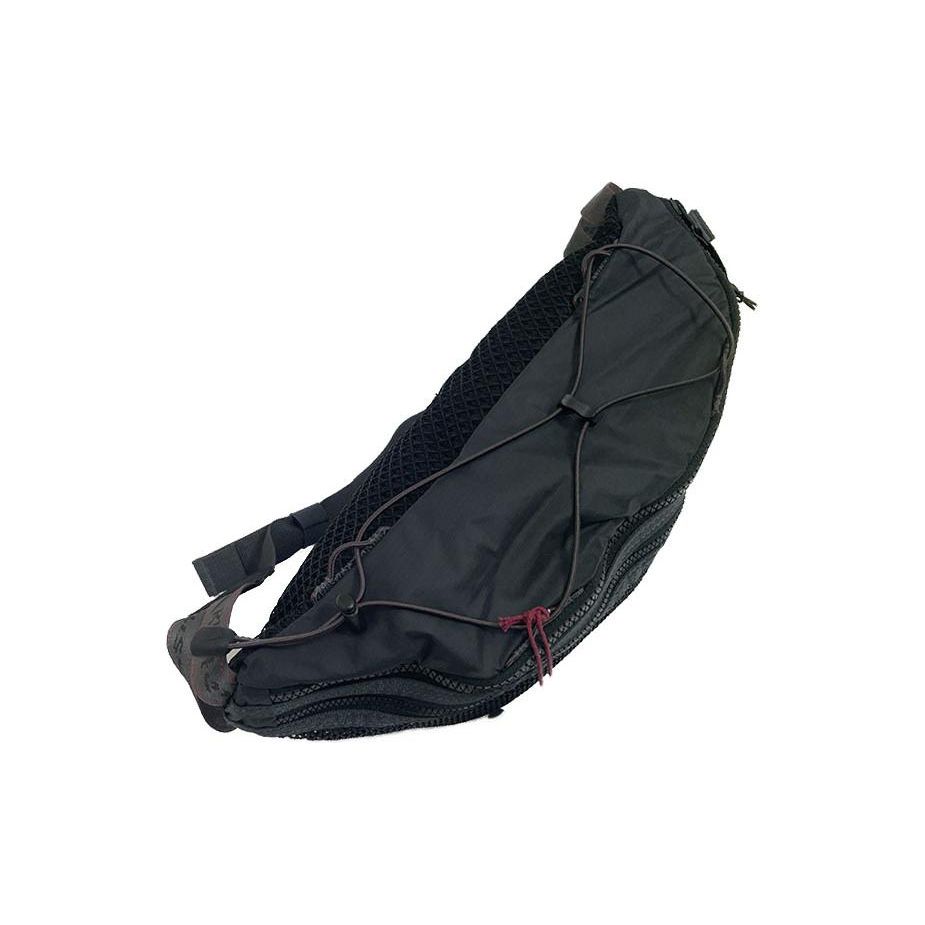 Klattermusen 5L Climbing Mouse Sports Leisure Waist Bag Outdoor Bag Unisex Waist Bag Recycled-Polyamide Raven-Black 10054-RAVEN