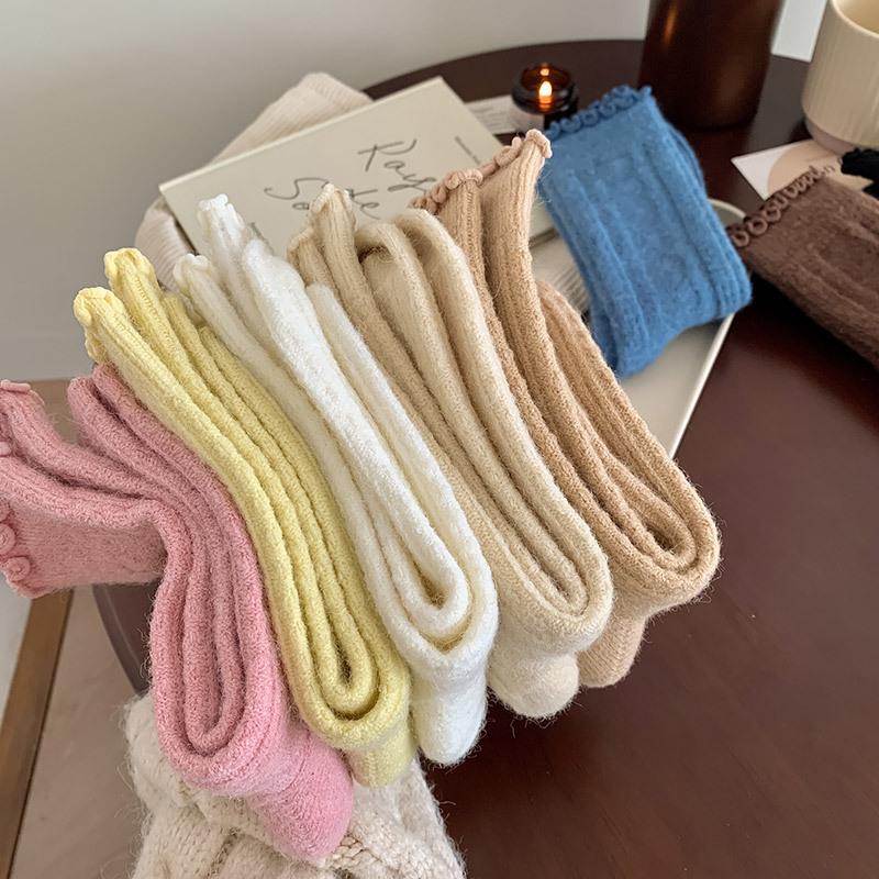 Autumn And Winter Wool Socks Children'S Love Lace Tube Socks Women'S Fungus Edge Japanese Stacking Socks Cashmere Women'S Socks