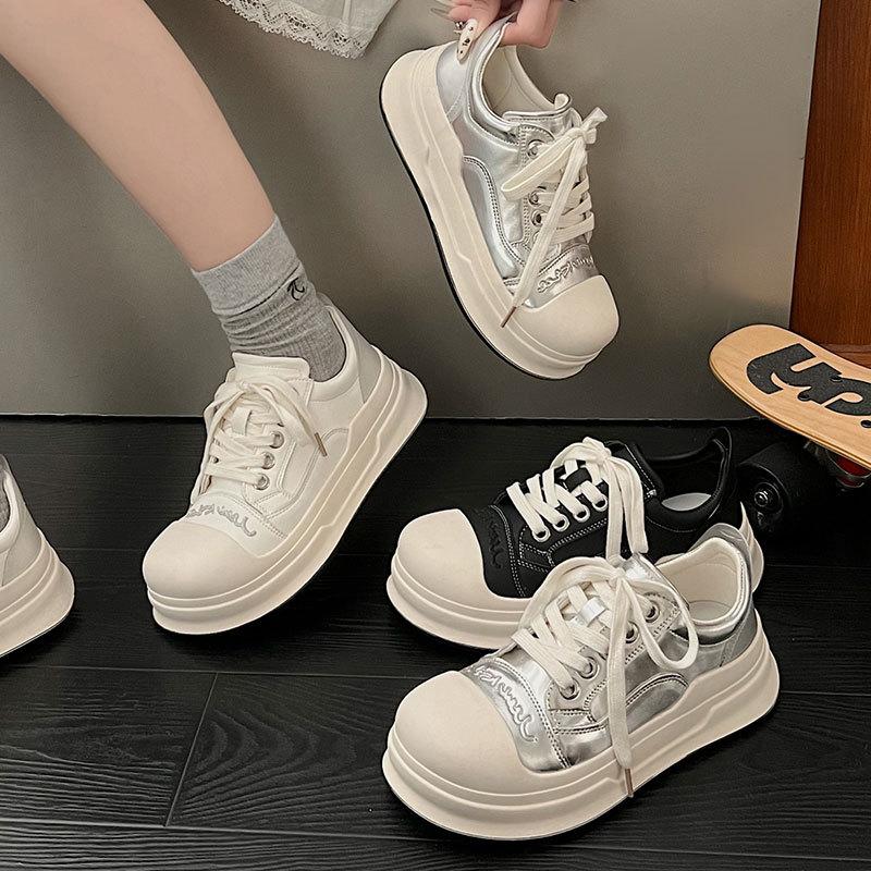 Ugly cute height increase Mickey black and white big head shoes women's spring and autumn new versatile casual sports platform bread shoes
