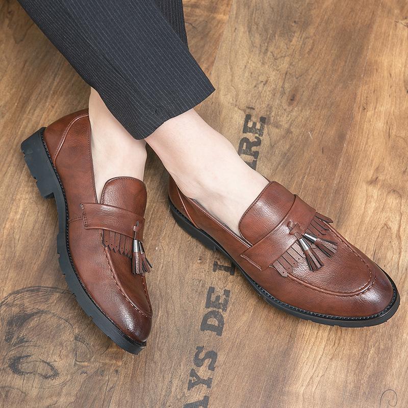 

Pointed leather shoes men s summer breathable youth business dress casual shoes British suit men s shoes Amazon 47 коричневый