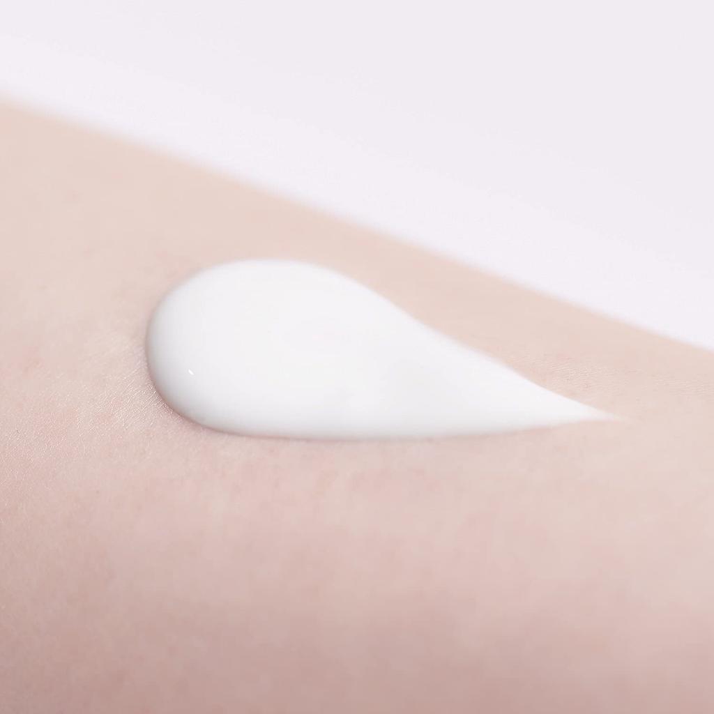 Chifure Moisturizing Lotion - Hydrating Emulsion for Smooth & Soft Skin
