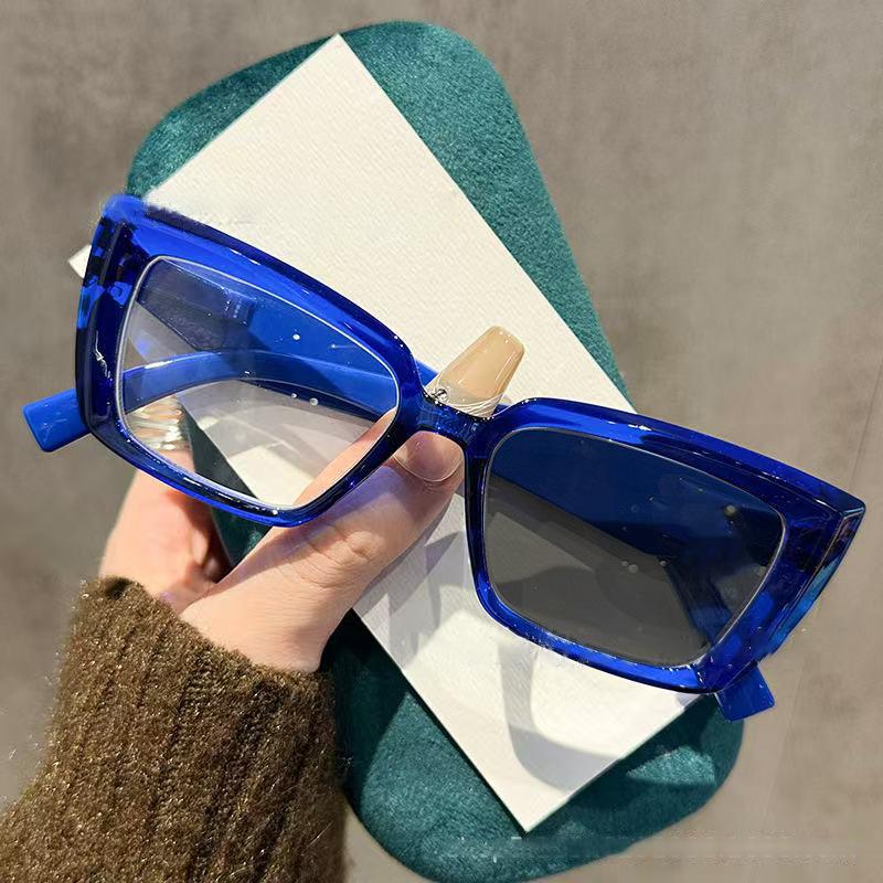 

Ретро Личность Крупная Оправа Фотохромные Очки для Близорукости Модные Квадратные Очки Высокой Четкости с Защитой от Синего Света Диоптрии до -4.0 -2.0 синий