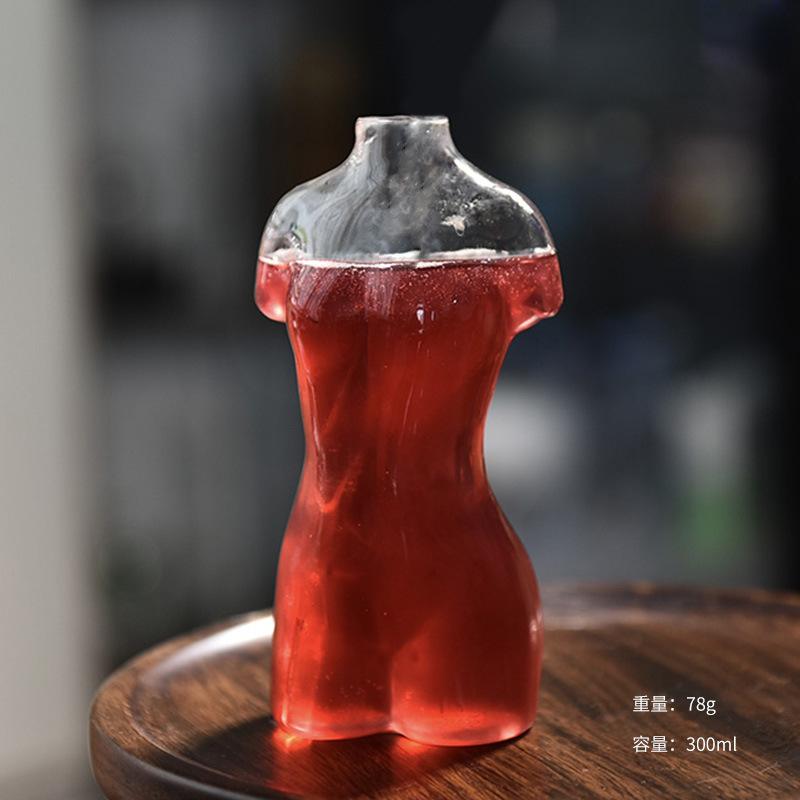 Kreatives schönes Frau Bierglas Frauenkörperkunst Glas Blasenbecher Cocktailglas Bar Persönlichkeit Weinglas