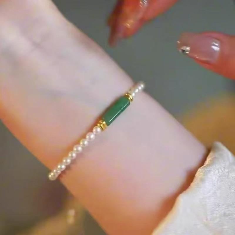 Bracelet Perle Irregulière Forme Spéciale Française Bracelet Femmes Niche Luxe Léger Exquis Doré Demi-Bracelet Bracelet Accessoires