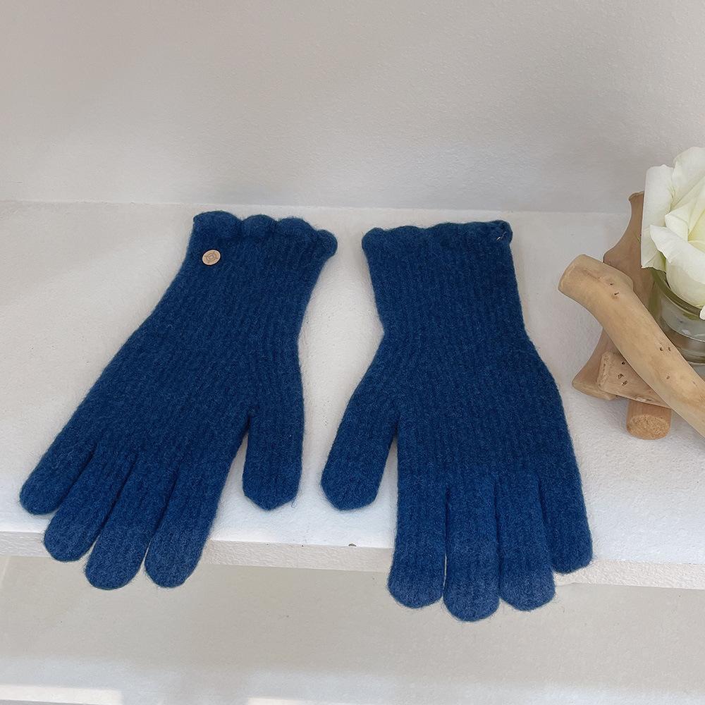 

The new Korean wool has holes and fingers, which is convenient for playing with mobile phones, fashionable five-finger gloves, gloves темно-синього кольору