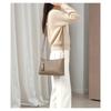 A Sleek and Fashionable Women's Messenger Bag, A Stylish Cross-body Bag, Featuring Multiple Compartments, Ideal for Daily Use, Shopping, and Commuting