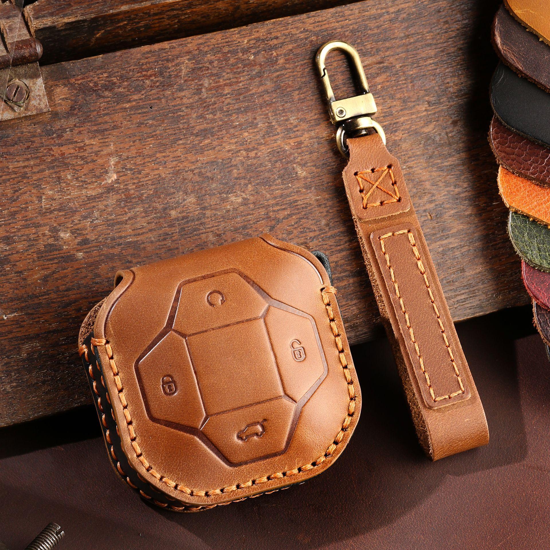 

Suitable for Chery Jietu Traveler 2023 new leather handmade key case high-end leather case коричневый