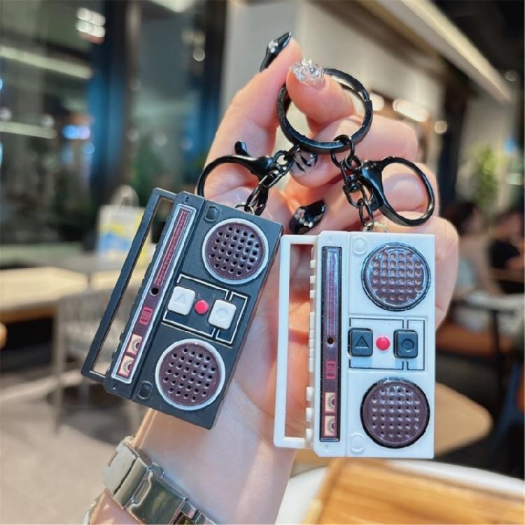 Vintage Tape Recorder Keychain Small Recording Music Box Pendant Keyring Backpack Ornament for Birthday Couple Present