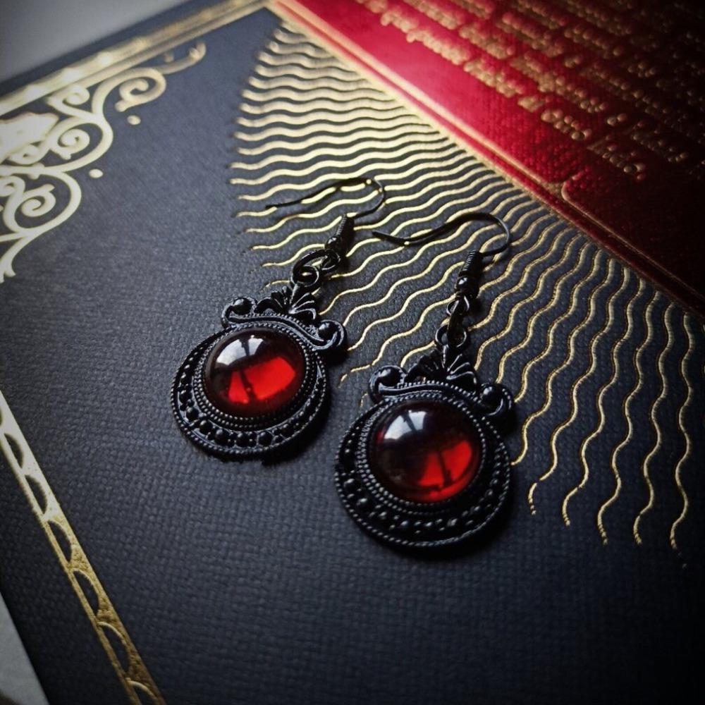 Charm Retro Punk Sliver Color Hollowed-out Heart Rose Flower Dangle Earrings for Women Gothic Hallowmas Jewelry Accessories Gift