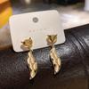 Silver Needle Korea Dongdaemun Temperament New Earrings Geometric Opal Earrings Fashion Versatile New Personalized Earrings