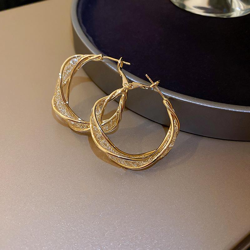 Позолоченные серьги-гвоздики с круглым цирконом, витые серьги, серьги для имиджа, серьги в стиле легкой роскоши, женские