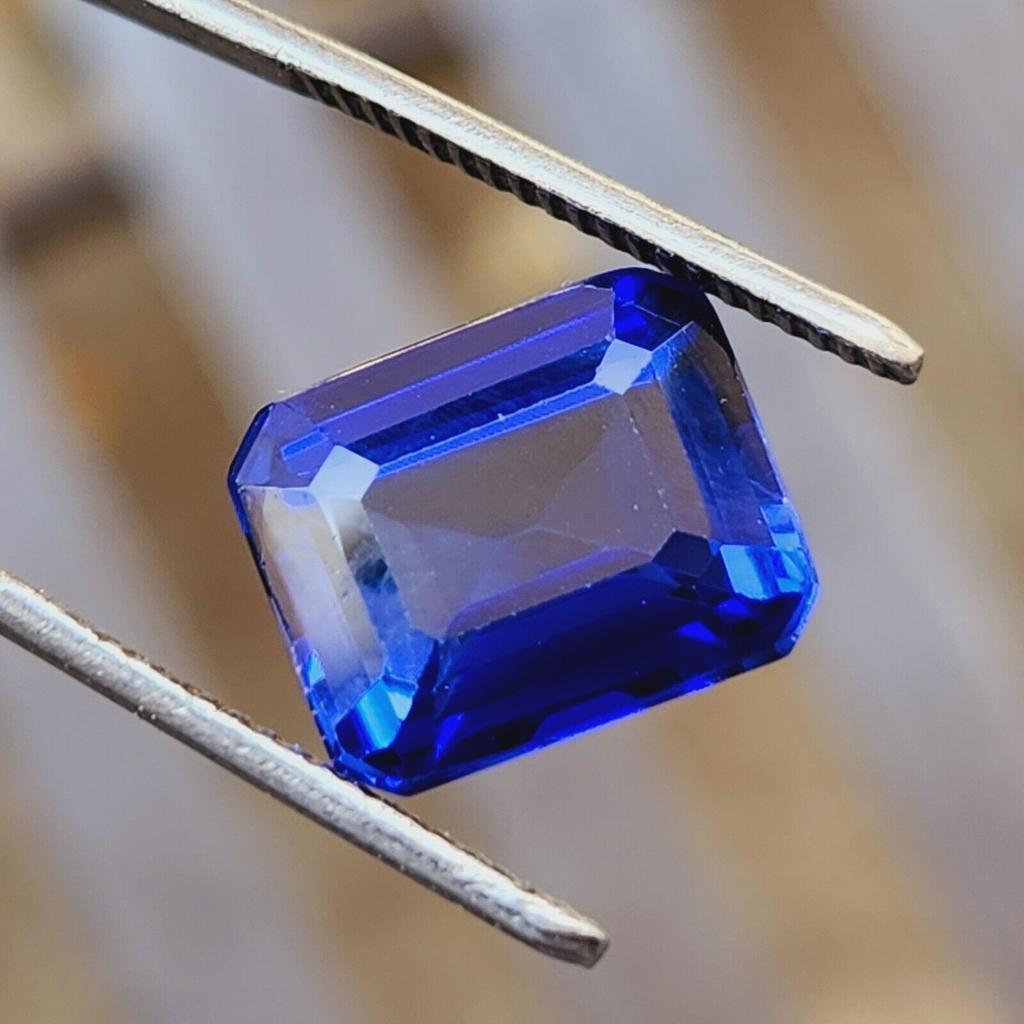 7 Cts Heated Ceylon Blue Sapphire Emerald Cut Certified Loose Gemstone