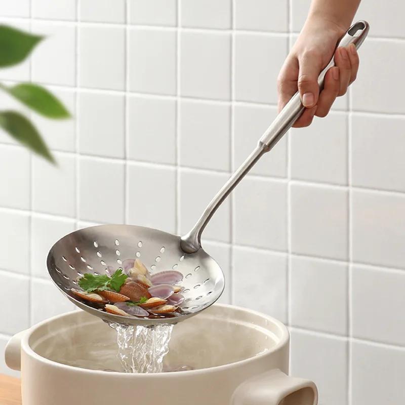 Heavy-duty 304 Stainless Steel Skimmer Strainer, Slotted Spoon with Ergonomic Handle, Comfortable Grip Spoon Ladle for Kitchen
