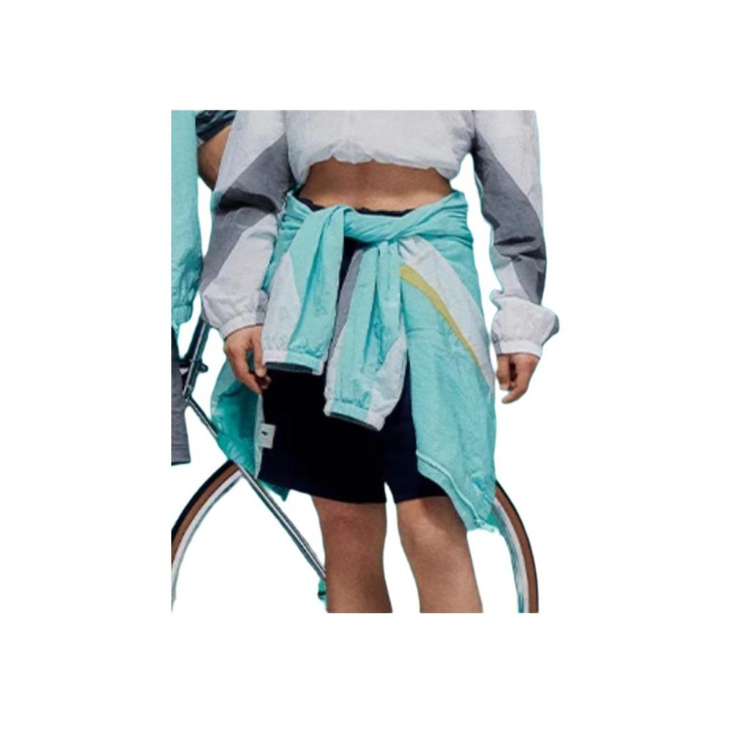 Li Ning My Name Color Block Mid Waist Drawstring Comfortable Breathable Loose Straight Leg Five Point Sports Shorts Unisex shorts Black AKSU951-3