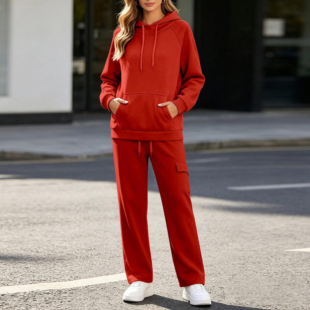 Women's Hoodie and Sweatpants Set with Pockets - Casual Loungewear