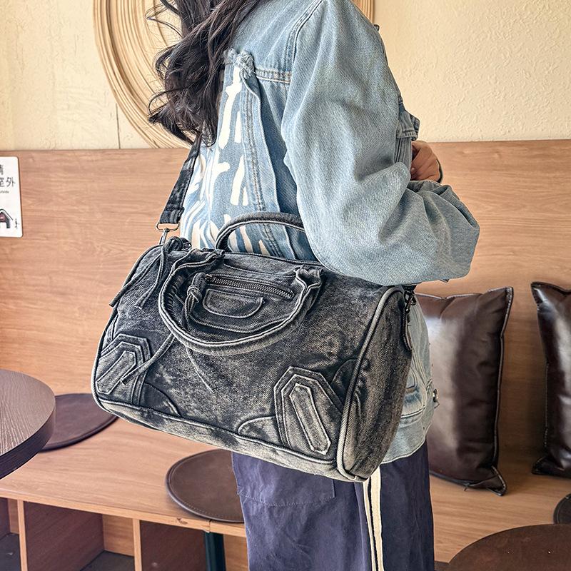 European and American Motorcycle Bag Handbag, Women's Retro Washed Denim Splicing, Flow Su Large Capacity Single Shoulder Crossbody Bag