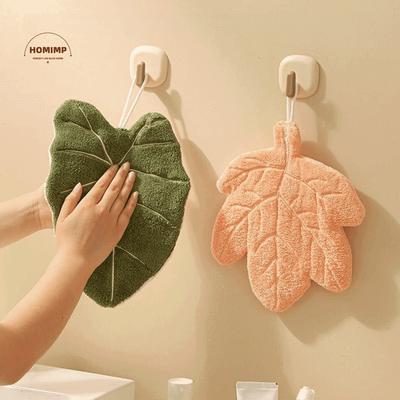Soft Texture Leaf Style Hand Towel Double-layer Thickened Design Absorbent Handkerchief Highly Absorbent with Hanging Lanyard