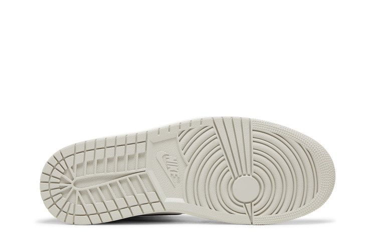 Men's Sneakers Nike Jordan 1 Retro High OG White Cement Tech Grey/Muslin/Black/White