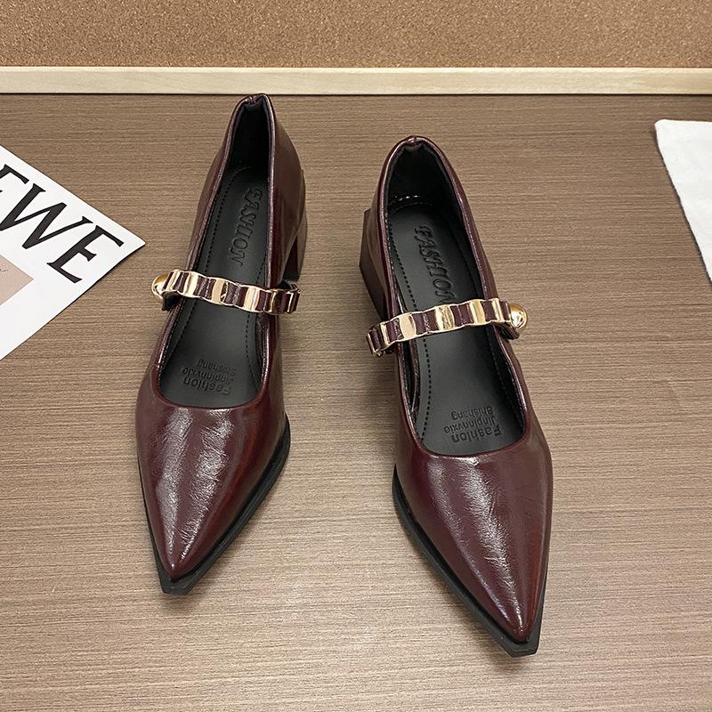 French temperament pointed high heels women's 2025 summer and autumn new one-word strap Mary Jane with skirt thick heel single shoes