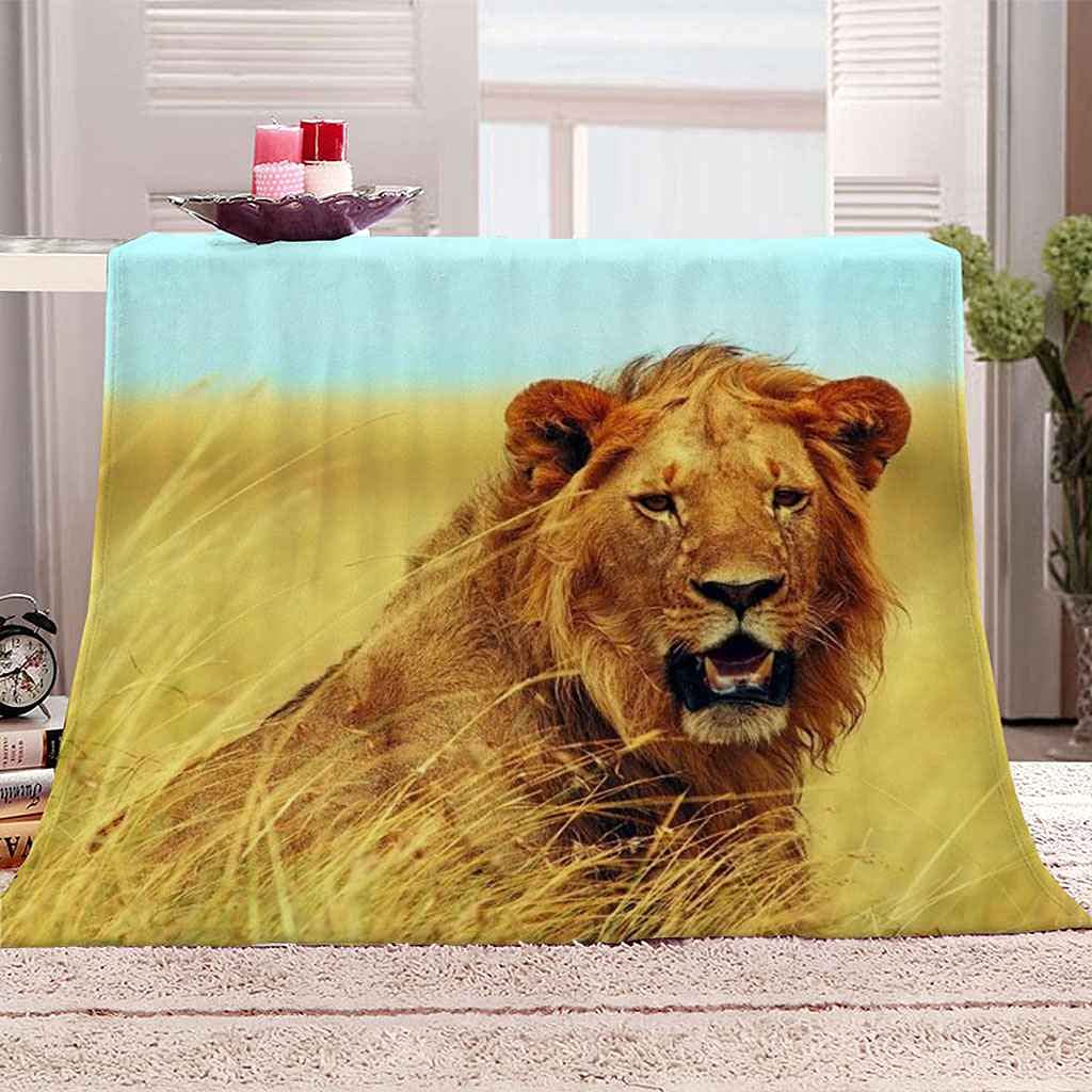 Lion Flannel Throw Blanket Wild Animals Pattern Blanket King Queen Size for Bed Sofa Couch Decor Super Soft Lightweight Gift