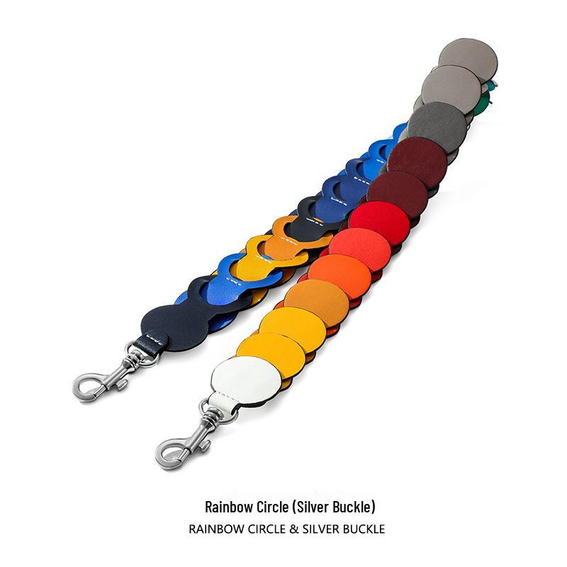 

Радужный ремешок для сумки из круглых звеньев