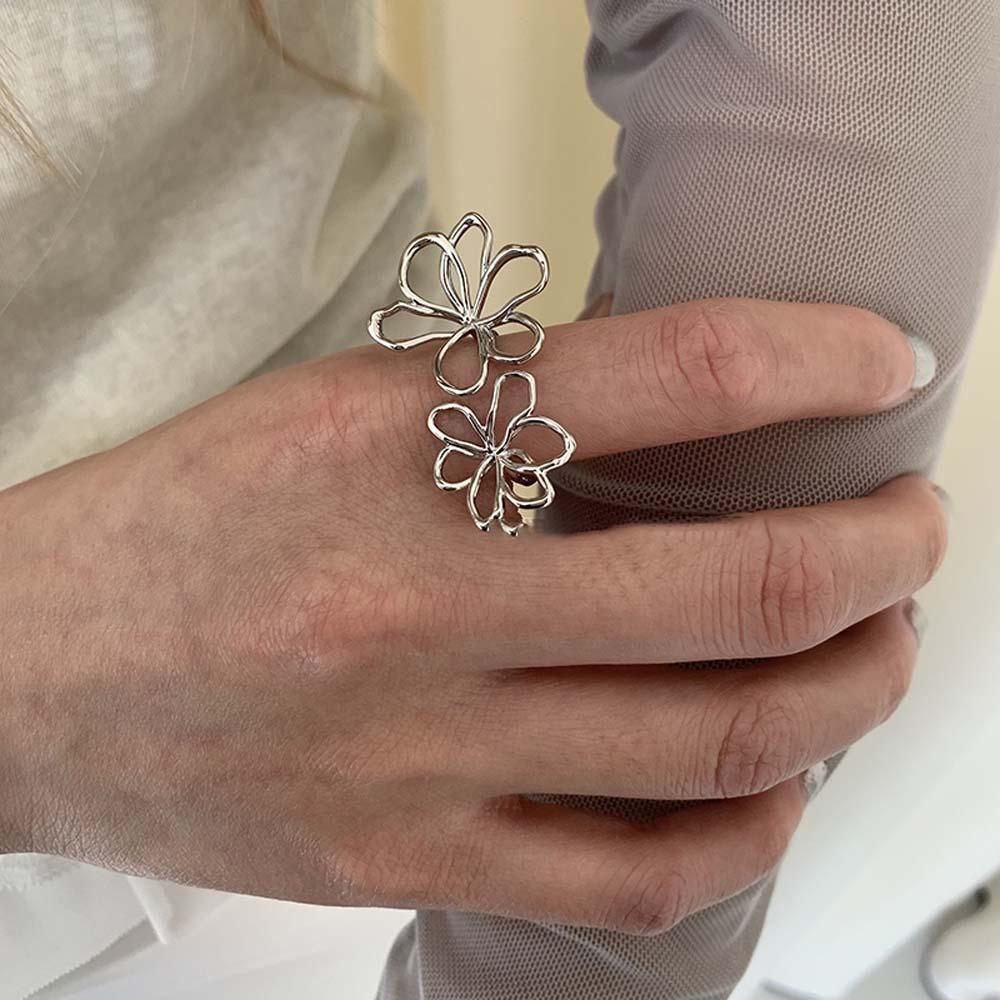 Exaggerated Golden Flower Ring Irregular Open Hollow Out Ring  Festival Gifts