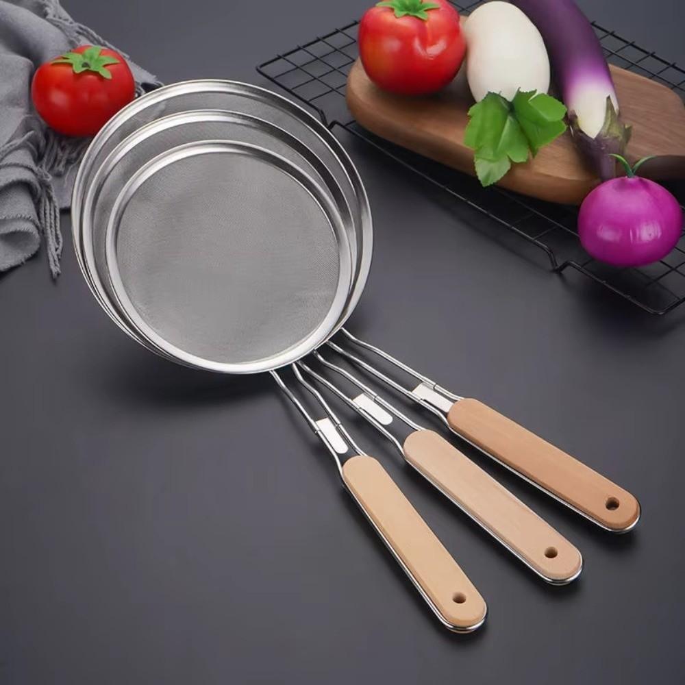 Durable Wooden Handle Stainless Steel Strainer Fine Mesh Easy To Clean Fine Mesh Strainer Flour Filter