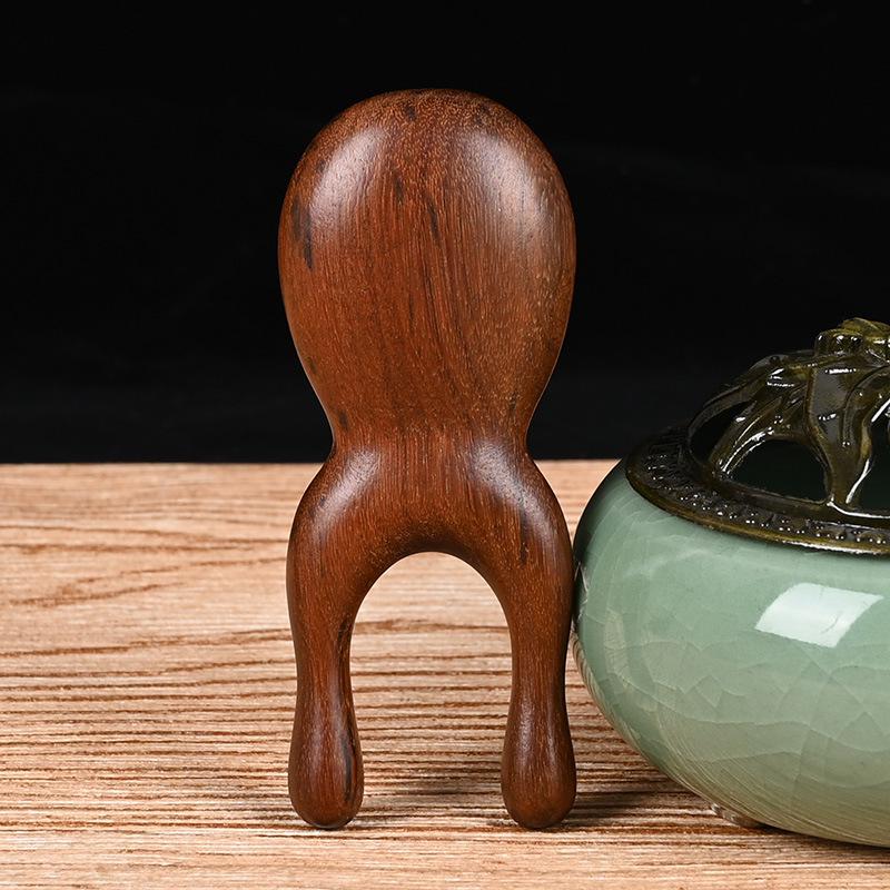 

Golden Sandalwood Five-Finger Massage Comb with Logo