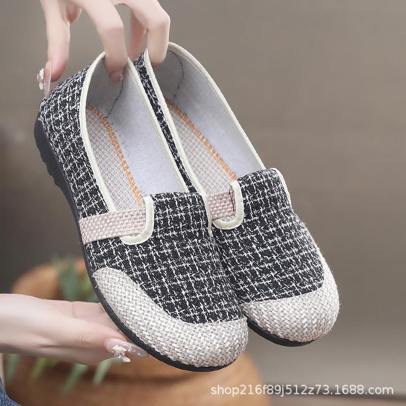 Женская летняя повседневная обувь модная нескользящая дышащая удобная обувь на мягкой подошве 41 1180₽